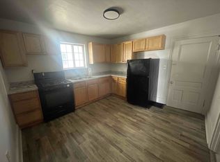 311 Quarry St, Jackson, MI 49201