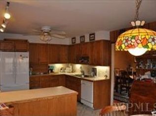 15 Elide Rd, Katonah, NY 10536