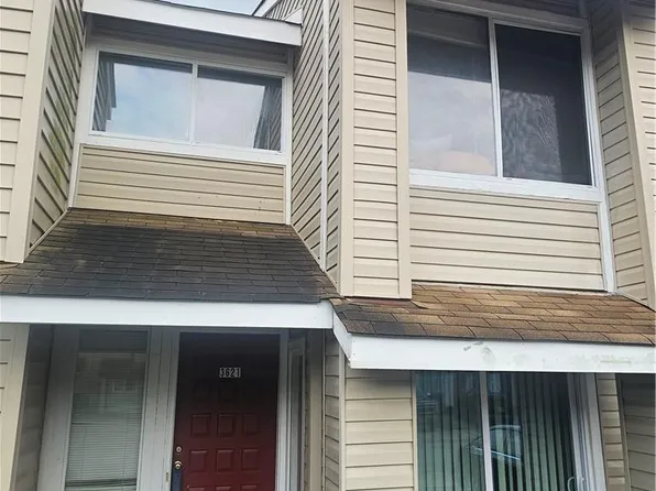 3621 Chimney Creek Dr, Virginia Beach, VA 23462
