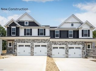 9225 Ledge View Ter, Broadview Heights, OH 44147