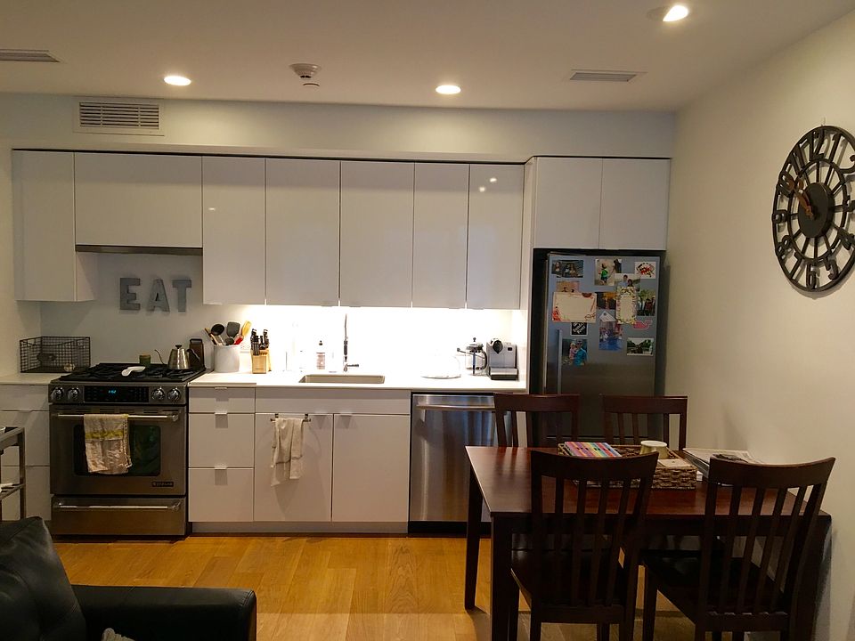 1st image of 26 1/2 W Broadway #4-03