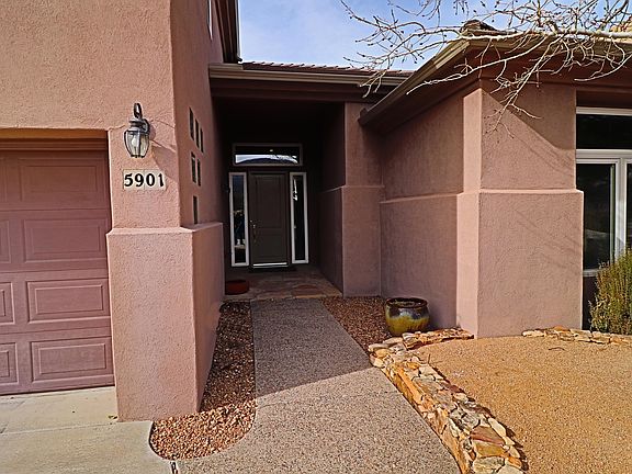 4th image of 5901 Wildflower Trl NE