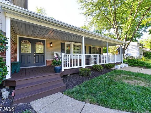 3rd image of 8806 Falkstone Ln