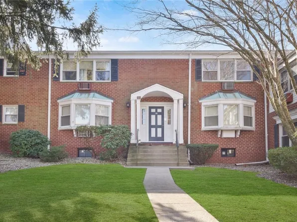 40 Bon Aire Circle #1908, Suffern, NY 10901