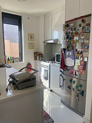 Rented by Compass | media 51