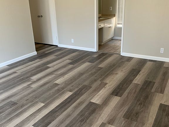 2nd image of 2523 Calma Ct