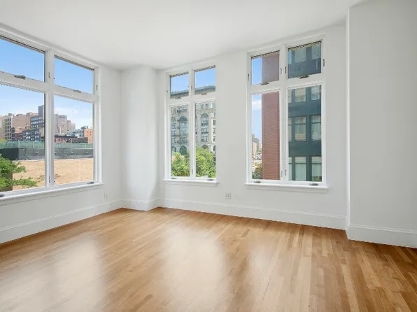 160 Wooster Street image 1 of 3