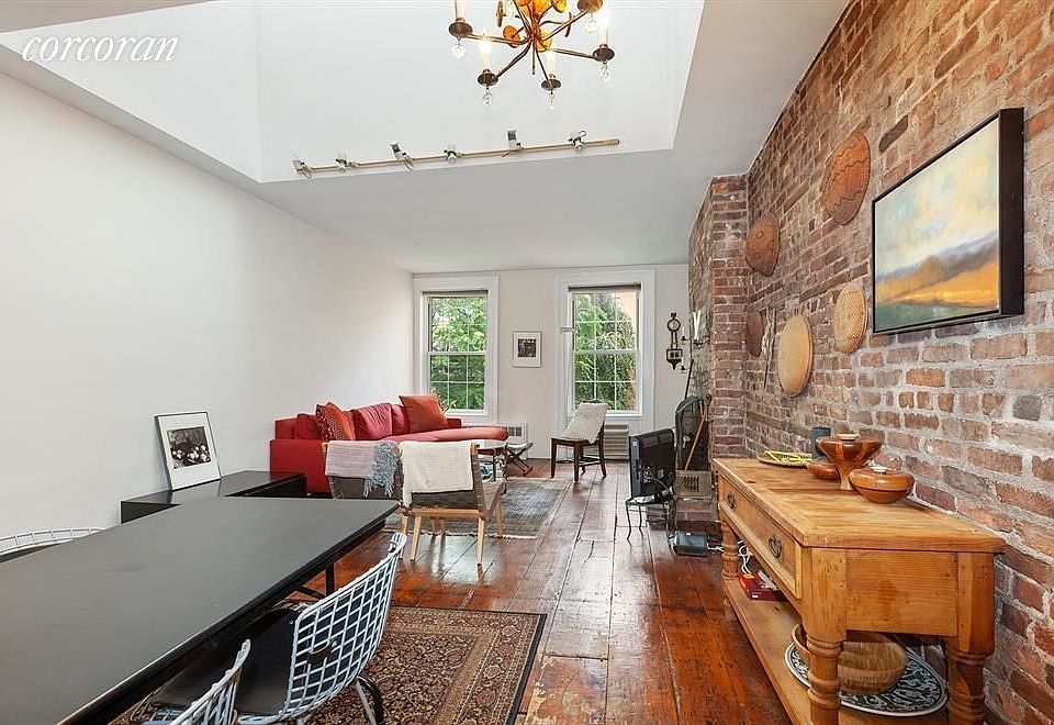 1st image of 35 W 11th St #4R