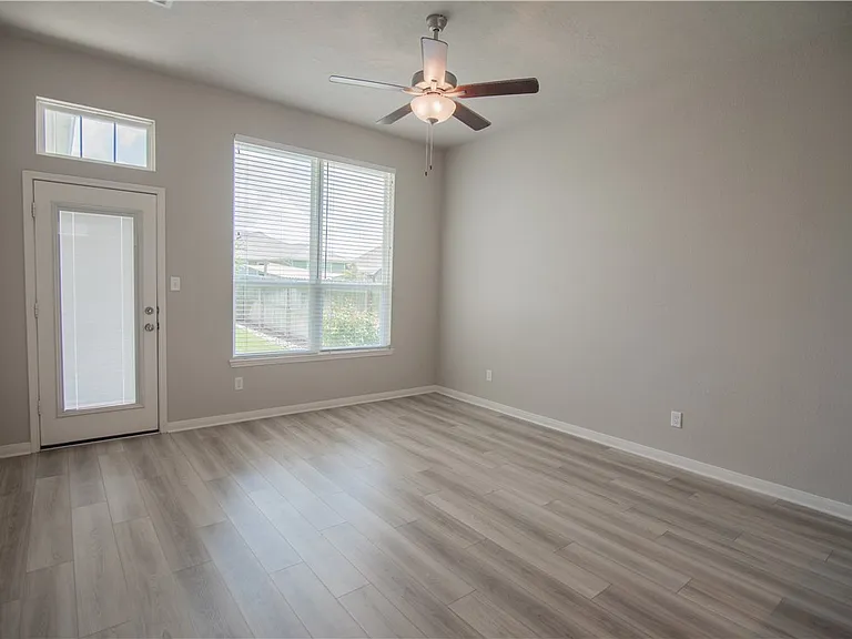 2006 Kathryn Dr — Photo 10