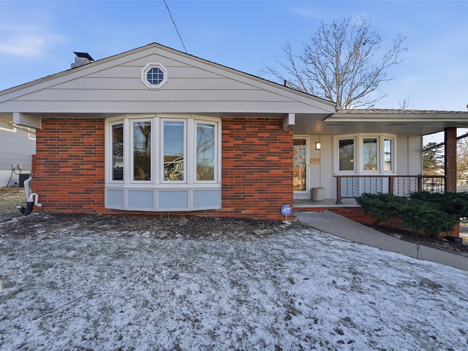 6312 Franklin Ave, Windsor Heights, IA 50324 | Zillow