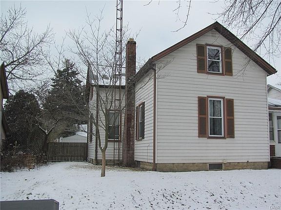2nd image of 222 Markwith Ave