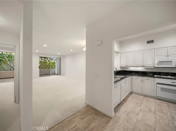 25422 Sea Bluffs Dr Unit 103, Dana Point, CA 92629