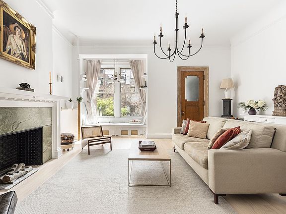 3rd image of 278 W 86th St #2AB