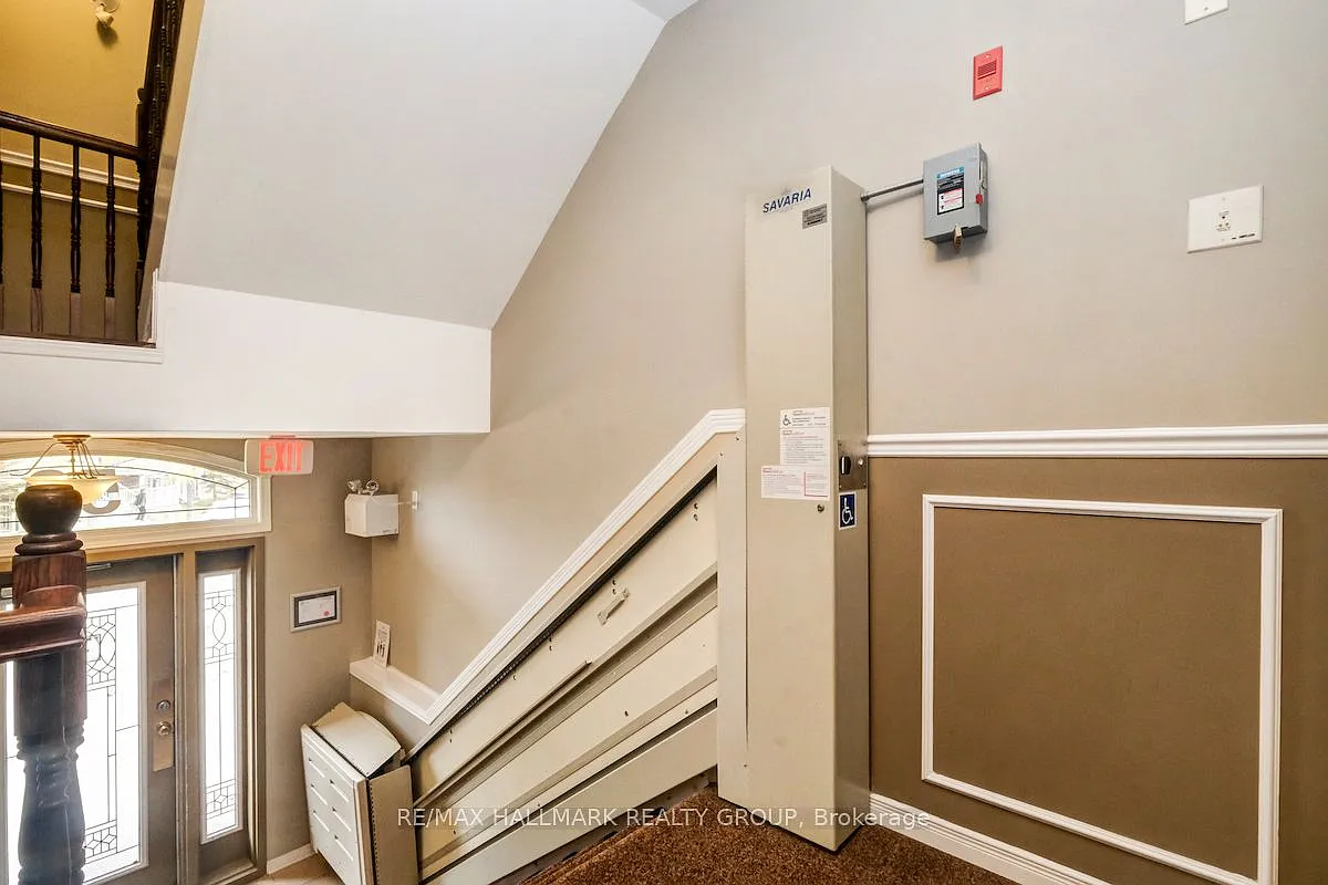 2 bed, $2,500 — Photo 3