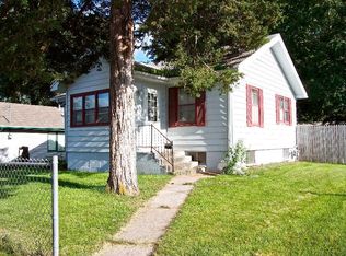 2903 Mahaska Ave, Des Moines, IA 50317