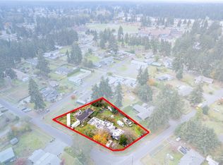 624 Military Rd E, Tacoma, WA 98445