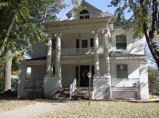 307 Lake Ave, Storm Lake, IA 50588