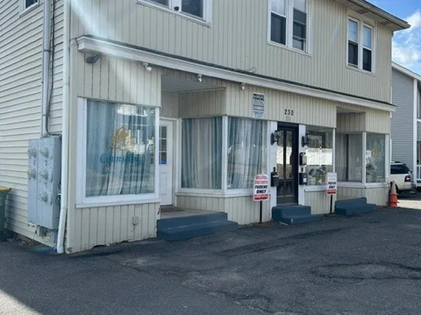 230 Frost Rd APT 2, Waterbury, CT 06705