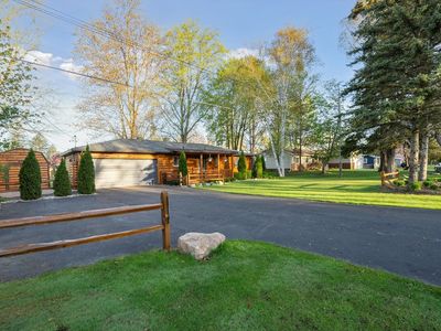 10024 Kress Rd, Pinckney, MI, 48169
