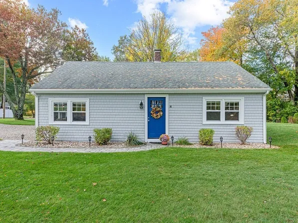 46 Lorna Ave, Pembroke, MA 02359