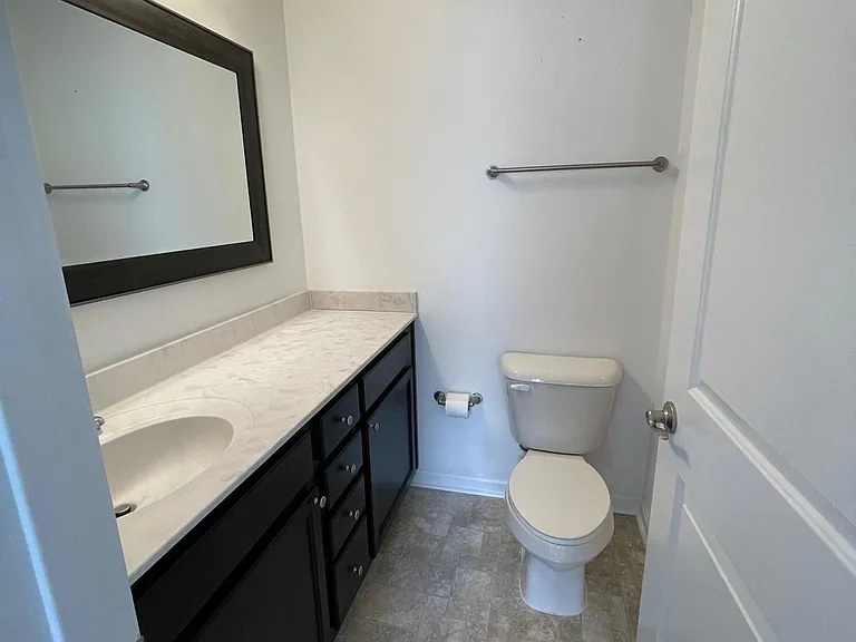 3849 Clarendon Way — Photo 9