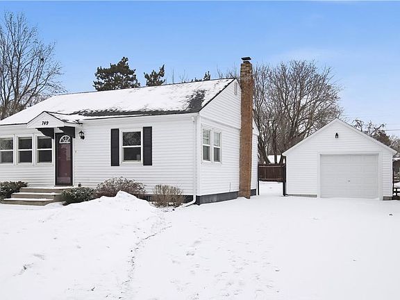 2nd image of 749 Maple Street