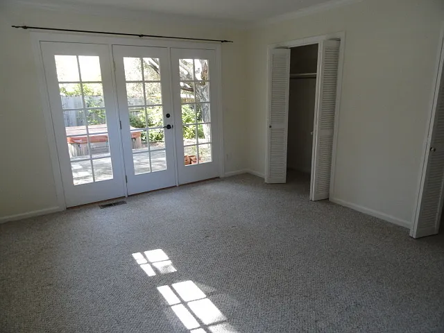 21 Village Dr — Photo 6