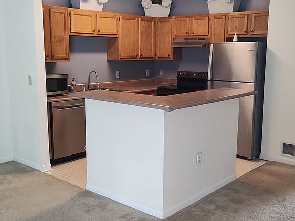 4th image of 635 Keystone Dr APT 306