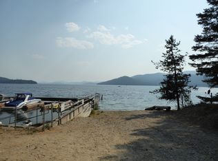 29 Timber Ln, Nordman, ID 83848