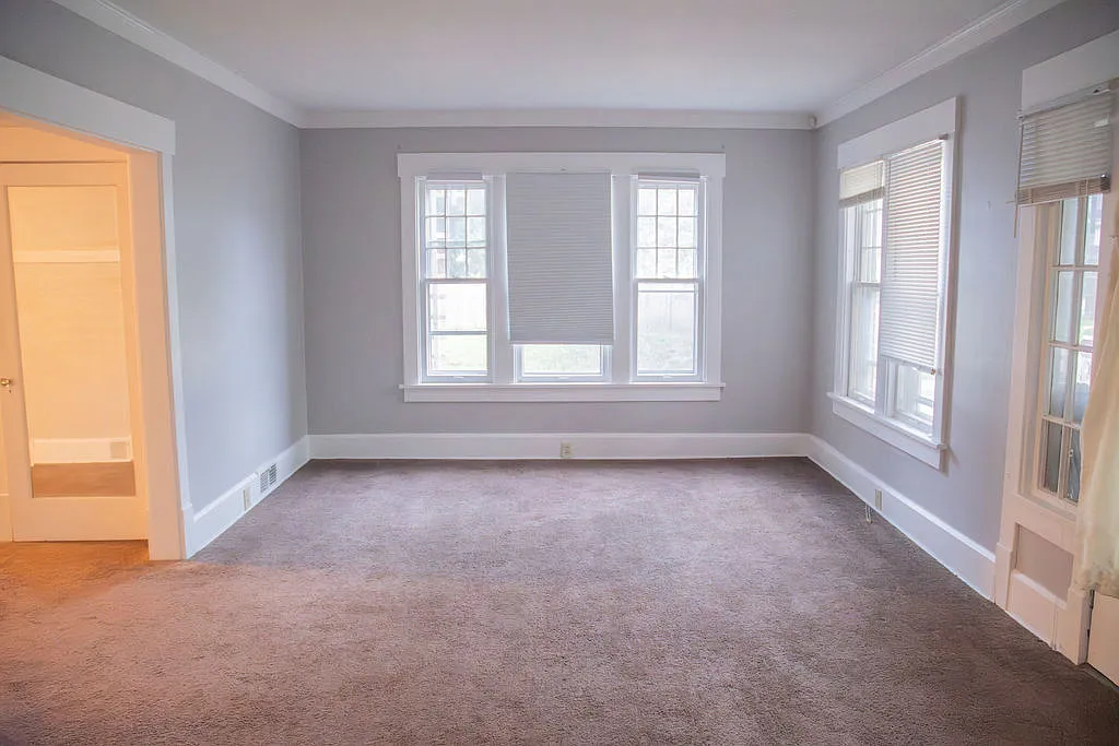2 bed, 1176 sqft, $975 — Photo 2