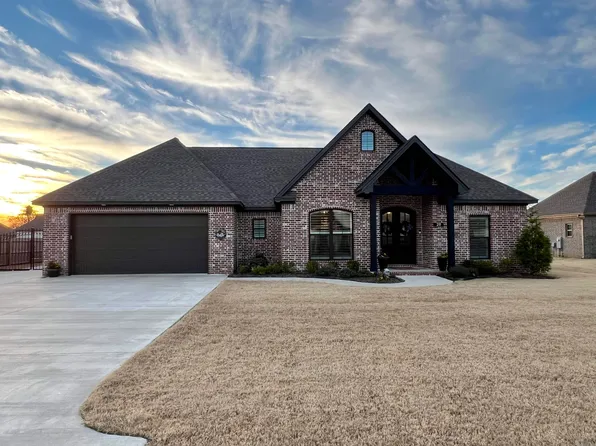 (undisclosed Address), Manila, AR 72442