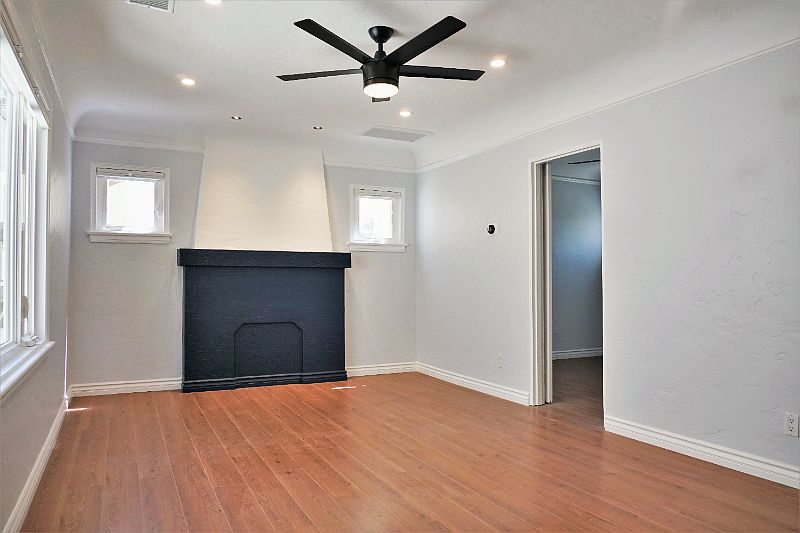 1st image of 33 Saint Joseph Ave