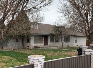 725 W Woods Dr, Hobbs, NM 88240