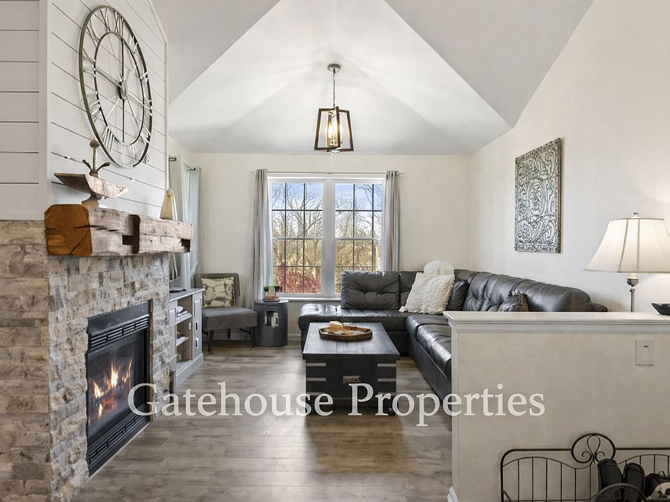 1st image of 12762 Ironstone Way APT 1-302