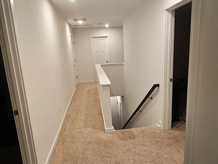 160 Magnolia Ln — Photo 5