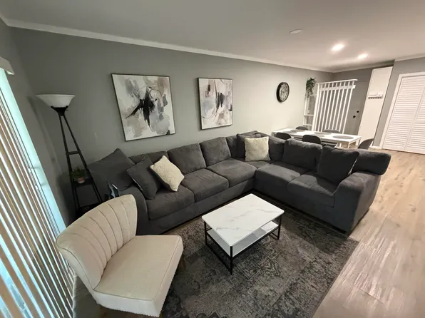 2210 NE 67th St APT 1230, Fort Lauderdale, FL 33308