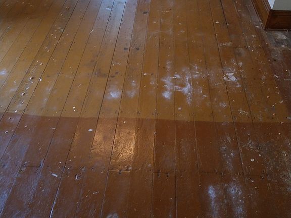 Original wood floors 