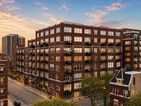 1500 W Monroe St Unit 123, Chicago, IL 60607