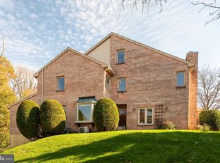 20 Militia Hill Dr, Wayne, PA 19087