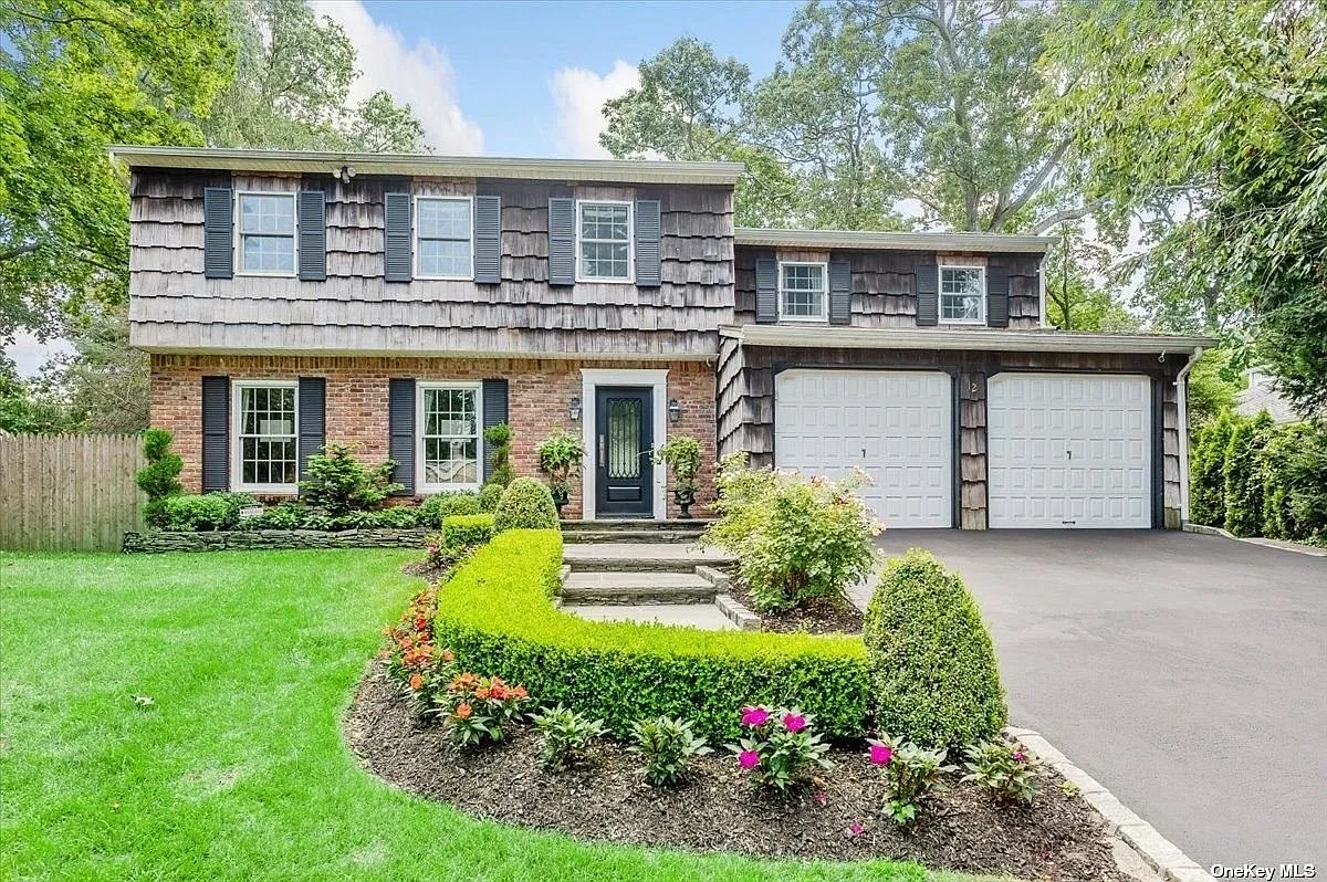 12 Oak Point Dr W photo 1