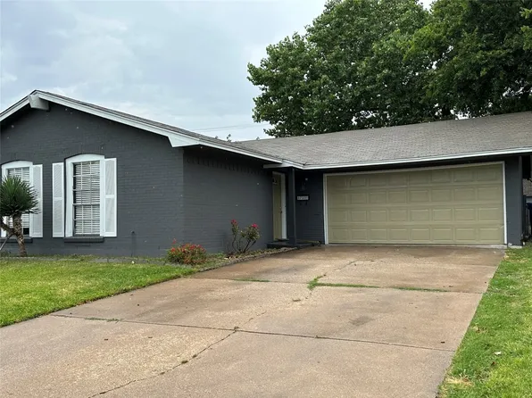 3733 Crestview Dr, Garland, TX 75042
