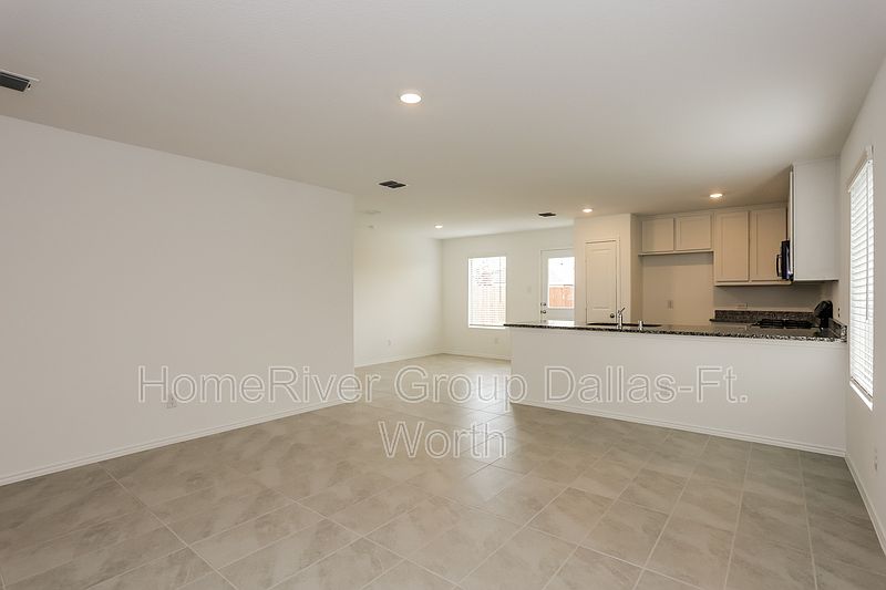 2403 Tallahassee Dr, Ennis, TX 75119 Zillow