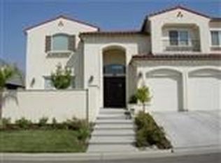 10756 N Golden Eagle Dr, Fresno, CA