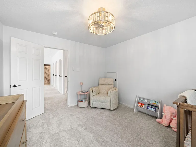 18210 Juniper Creek Ln — Photo 28