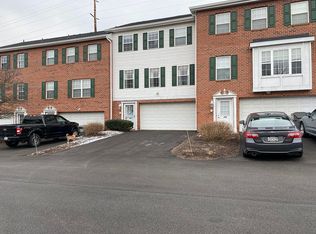 205 Northglen Ct, Gibsonia, PA 15044