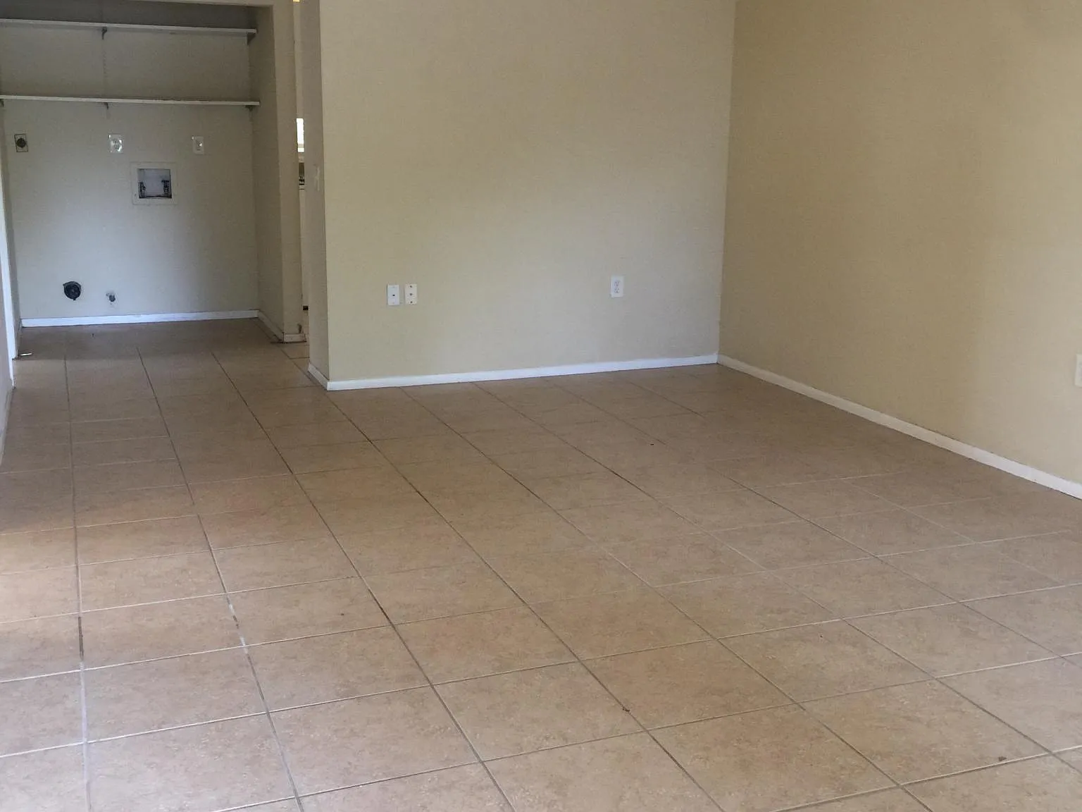 3 bed, 1300 sqft, $1,575 — Photo 3