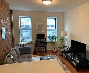 Rented by City Connections Realty