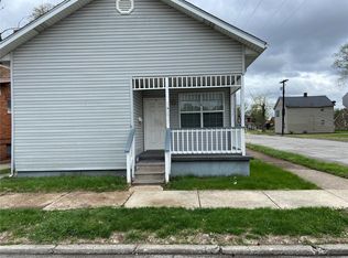 1600 7th St, Madison, IL 62060