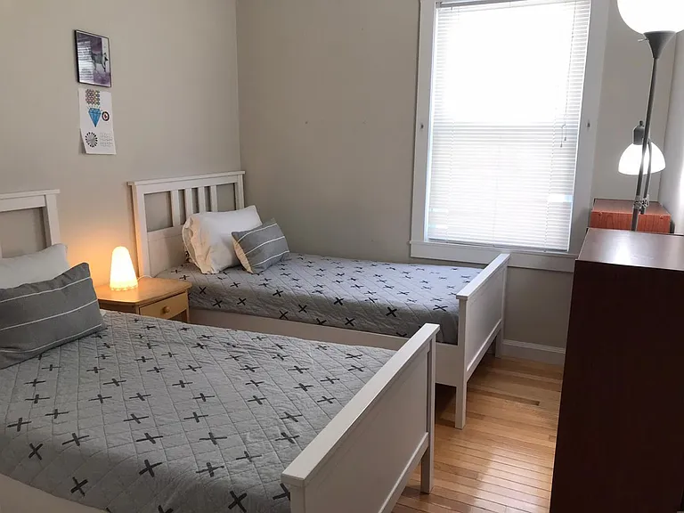 118 Trowbridge St #3 — Photo 12