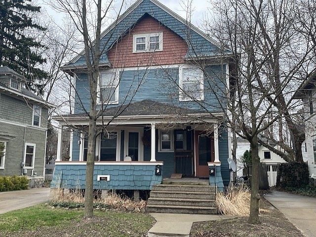 1st image of 318 Norwood Ave SE #1